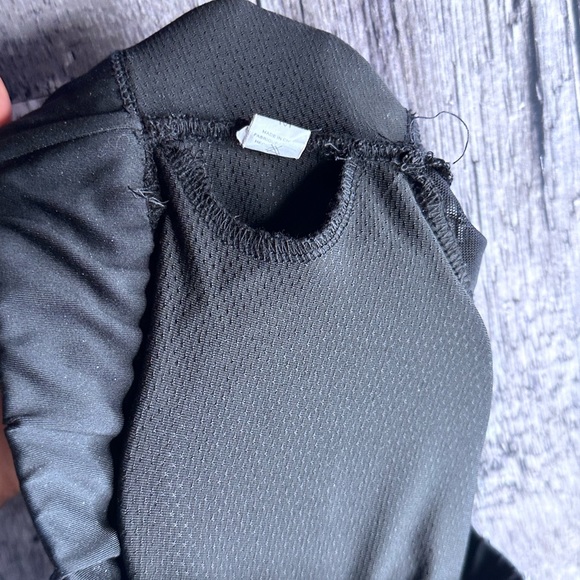 Sexy Crop Tee (open front + sheer on the back) - Picture 4 of 4